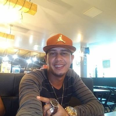 Juniorliendo1's profile picture. dios