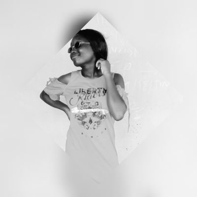 EfonFrance's profile picture. 