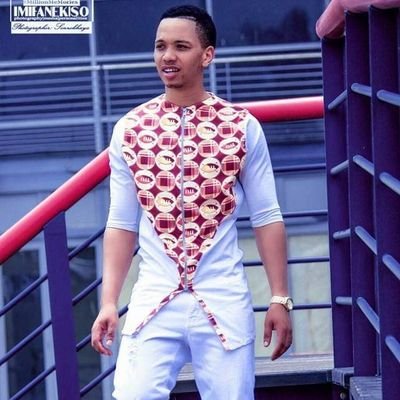 SSKOP7's profile picture. Gee hulle die land!🇿🇦  ✊