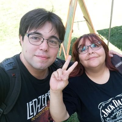 Feliz con mi entorno. Orgulloso panelista de @podcast_l4df y El Club del VHS