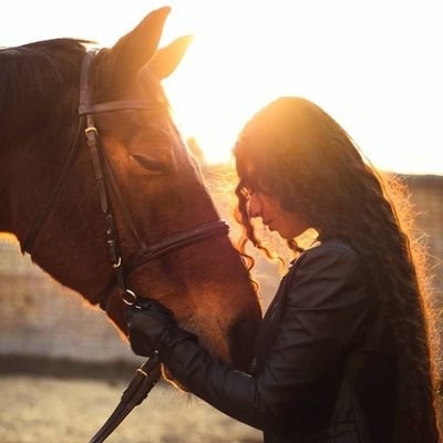 uuutix's profile picture. 𐱅𐰇𐰼𐰰