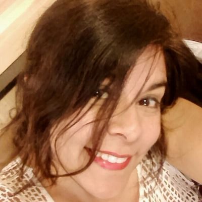 lorytaurita's profile picture. Ochentosa! Docente de primaria y Prof de Literatura. Pastelera y Cocinera profesional. Asesora de belleza. Amo viajar! Mi socio, CRIS 💕