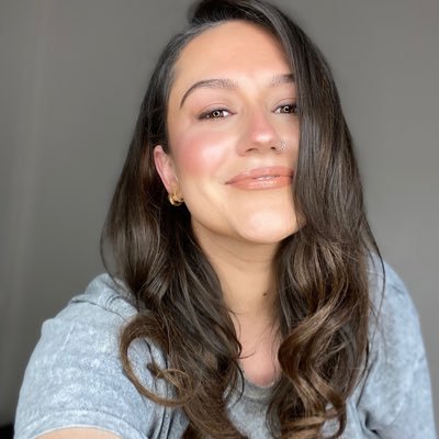 ylimenacnud's profile picture. wedding hair and makeup stylist in ST Louis Mo.