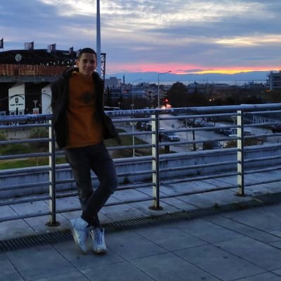 siskos12's profile picture. 