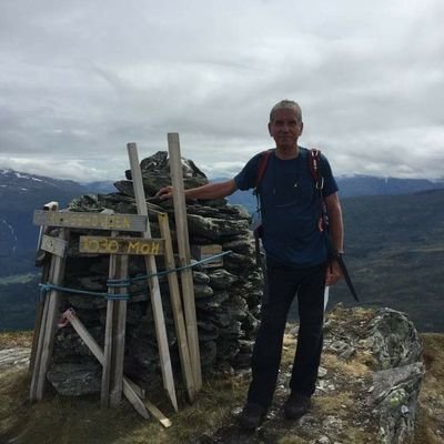 Exiled Scot living in The South of Englandshire.
Loves live music, hill walking, running, flying (GA) and family.  Earthling.
RTs not necessarily endorsements.