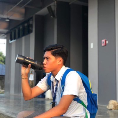 micolagooon9's profile picture. float like a 🦋 sting like a 🐝