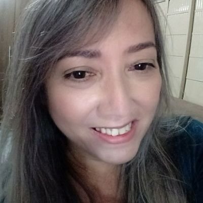'De vez em quando Deus me tira a poesia. Olho pedra, vejo pedra mesmo.'