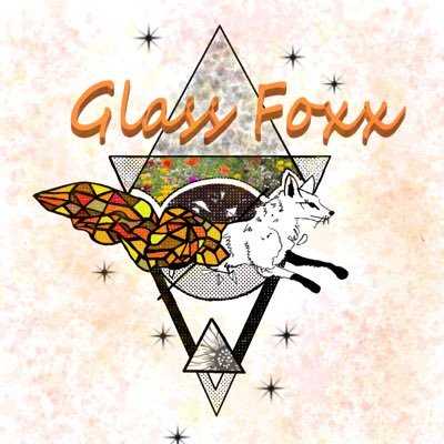 🌈Greetings Lovelies 🧝🏻♀️🦊 I create original and custom handcrafted American glass/resin pieces. 🦊 💕Customs ALWAYS open 💕 🦊 Instagram @ glass.foxx 🦊