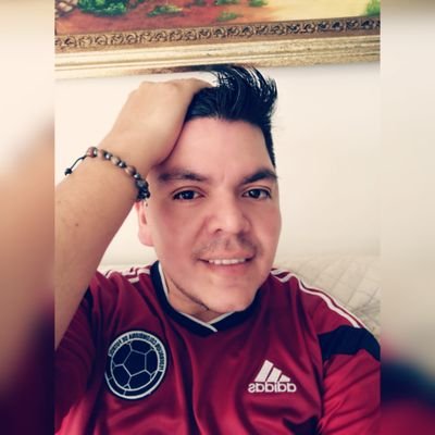 Oscar_Edo82's profile picture. Admon de Empresas U.EAN - Me gustan los temas políticos, deportivos, económicos y paranormales. Democrático 100%