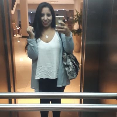 Las únicas personas que necesitas en tu vida son aquellas que te demuestren que te necesitan en la suya.