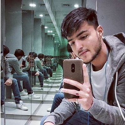 KshitizYaduvan4's profile picture. Life is hard,so are you?