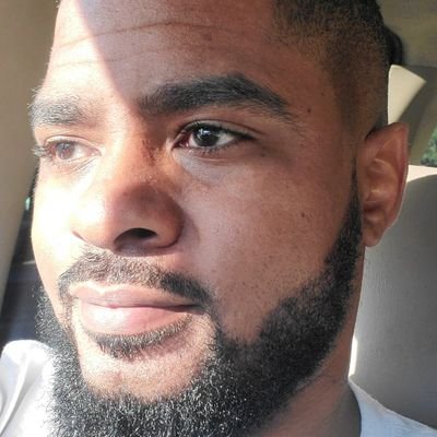 Robverbs85's profile picture. Chill ass dude, I say whatever comes to mind, keep it 100 because anything less isn't real, have a sense of humor #Celtics #Eagles #LAFC