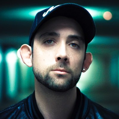DJ / producteur , Ingénieur , Masteriseur , Youtubeur , formateur , Motte de beurre...