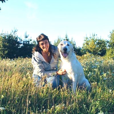 Galaicocatalana 💍👩🏻‍🏫🐶🐱🐱            🌱GO VEGAN