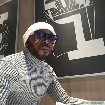 Make sure everyone in your boat is rowing and not drilling holes when you're not looking. Know your circle.
Deep Soulful House, Contemporary Jazz, Brazilian...