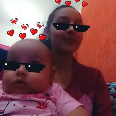 Mae em tempo integral..
nos tempos vagos Esposa,amiga/Filha/Irma, Artesãn ..E devoradora de livros,series e filmes ..🙆😂😅❤