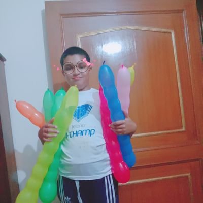 IqraAbid3's profile picture. 