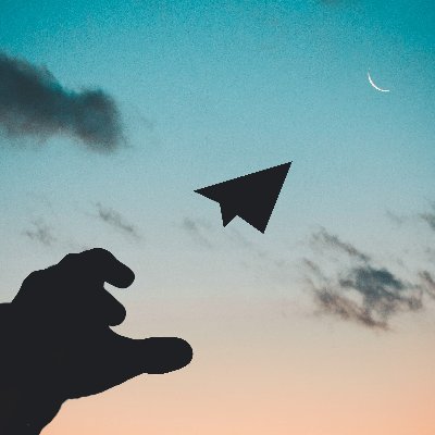 DesignKween's profile picture. 