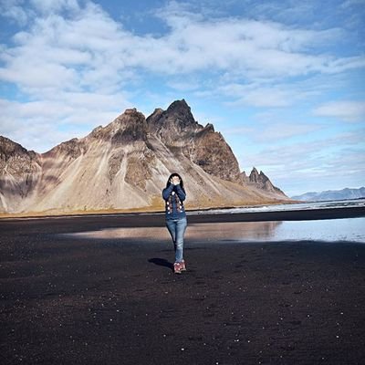 deepikasingh628's profile picture. 