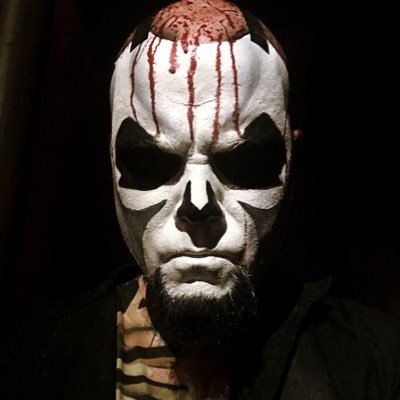 EerieDiabolic's profile picture. I'm dead...and that's pretty much it.