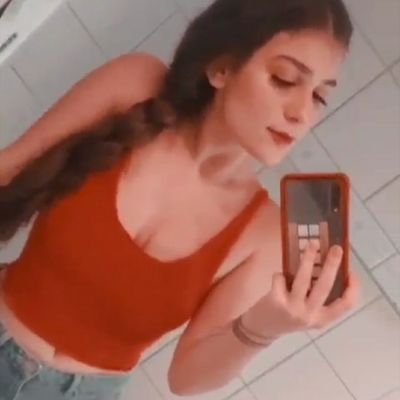 Isinhabiebs's profile picture. kidrauhl expresses me