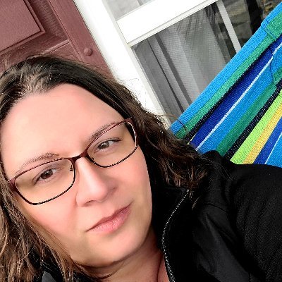 AmandaT12408277's profile picture. 