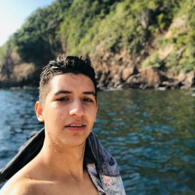 JesusEduardo233's profile picture. 