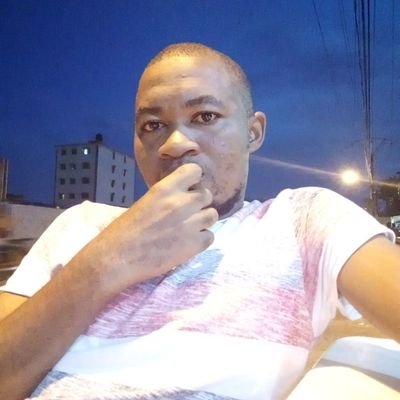 NAramiyahou's profile picture. Allah me suffit...