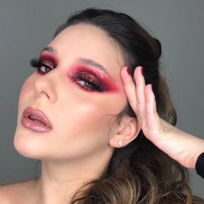 LuisianaCris's profile picture. Makeup Artist  luisianacristina1@gmail.com