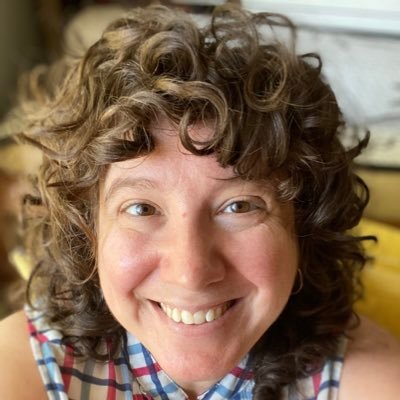 Executive Director of @evictiondefense - Latina - Mom - Lawyer - First generation - my views/opinions are my own.
