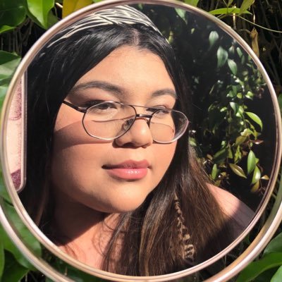 csophiaaaa's profile picture. “you’re a virgin who can’t drive”