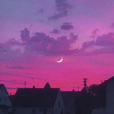 Maleeha_xlly's profile picture. I eat elachis for fun.