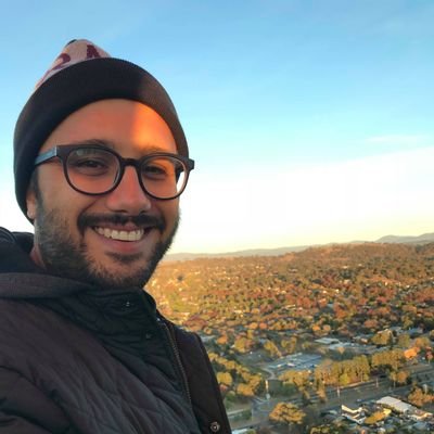 chrisdnicola's profile picture. Regular people can't see the crap that I write can they..? ❤💙🏆