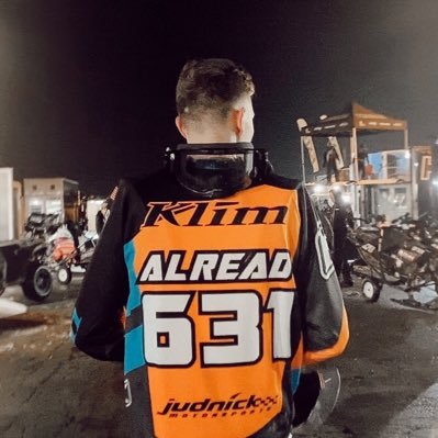 calread631's profile picture. 