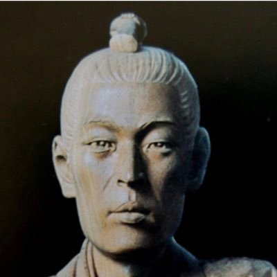 保守系衆議院議員の元秘書です。応援している高市早苗代議士とは同い年、同郷です。おつむは足元にも及びません。共通の価値観を持った人たちと交流したい、無言フォローお許しください。あちらの人はマジ嫌いで議論はしたくないので即ブロック
