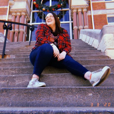 elizzalouu's profile picture. 