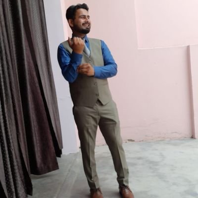 🇮🇳 मेरा भारत मेरी शान। 🇮🇳
(गलत नीतियों का घोर आलोचक)
कोई फालतू का ज्ञान ना दे।