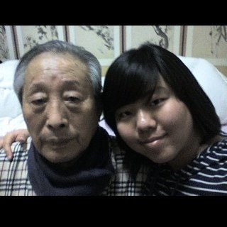 sychoi0307's profile picture. 과학보다 문학이 더 좋은 이공계 대학원생, 무심한 듯 시크하고 싶은 28살 여자... 아... 이제 29이구나...