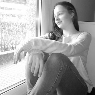 Nicole__004's profile picture. 💚Yves Rocher
💚CDB