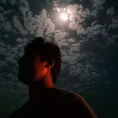 surajkhune01's profile picture. BrEaThing cAutIoUsly