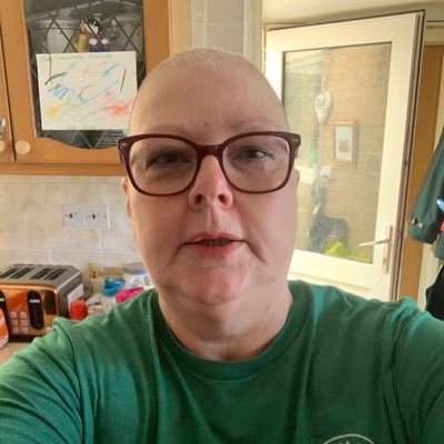 Married have 4 kids. #MASSIVE OUTLANDER fan. MPC2019 I love it 🥰 now an MPC 2020 member now MPC2021