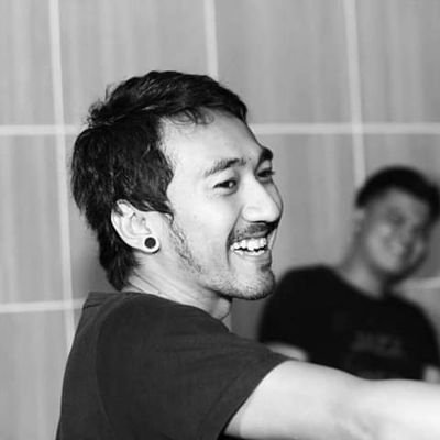 krisatmojos's profile picture. Bass Player