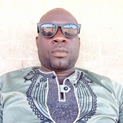 iam a proactive thinker, dynamic and capable of doing things with minimum supervision. I hold a bachelor's degree in business computing, a diploma in Ent and IT