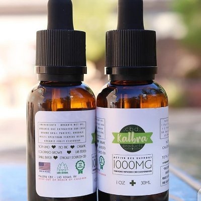 CBD THC oil and buds.Helps in the treatment of cancer, parkisons, chronic pain, anxiety, stress, long term memory, heart disease, nerve disorder, arthritis, dep
