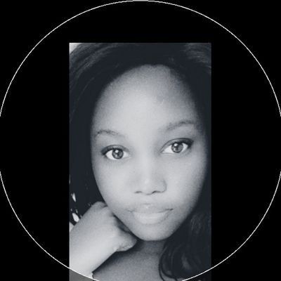 ngema_asanda's profile picture. positive vibes ❤💐🌸