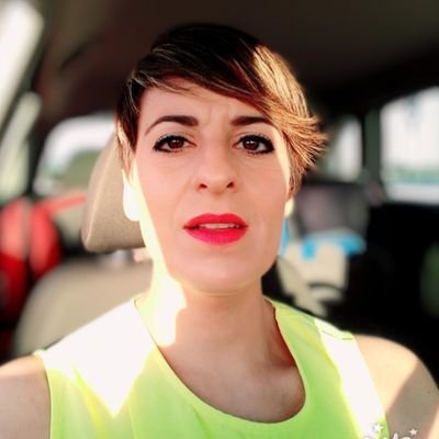 Acokyta's profile picture. Estudié en Murcia, unos años geniales,  currando en 1perfu en Lorca. Y no hay nada como una quedada con los amigos!!   ;-)