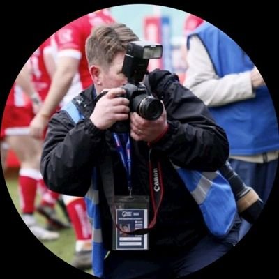 freelance RL and RU photographer  open to trying other sports and industries