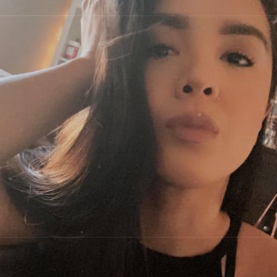 _jobaby's profile picture. basketball • mental health • stream of consciousness • 🤷🏻‍♀️