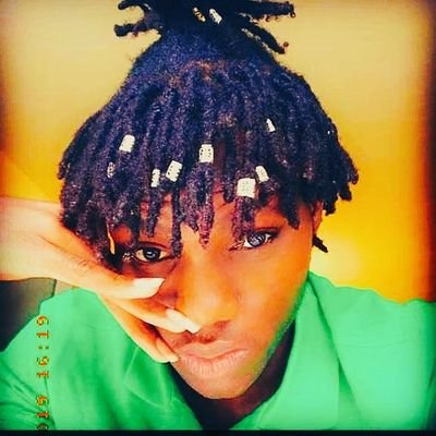 desmondvy0's profile picture. I got more strength for who I support, fc osibrano 🌟 Chelsea fc.  I'm a big music lover