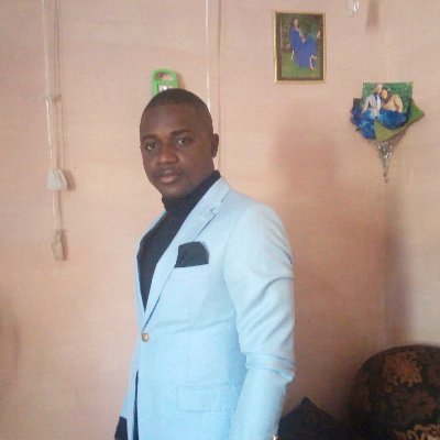 Pasteur principal et Visionnaire de Source Of Life Evangelic Church, en sigle SOLEC.